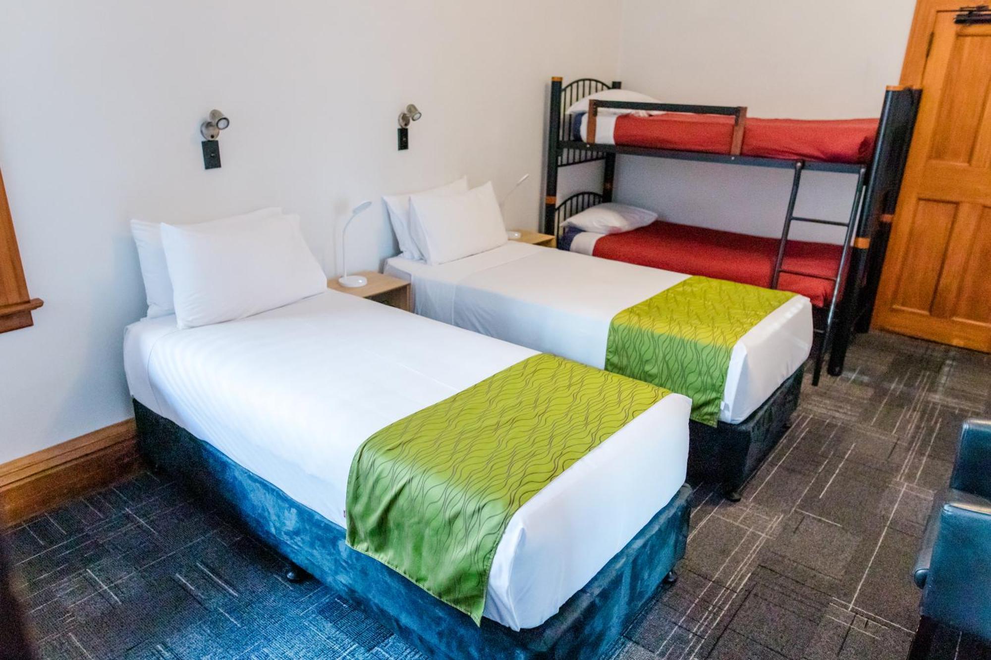 The Cambridge Hotel & Backpackers Wellington Eksteriør bilde
