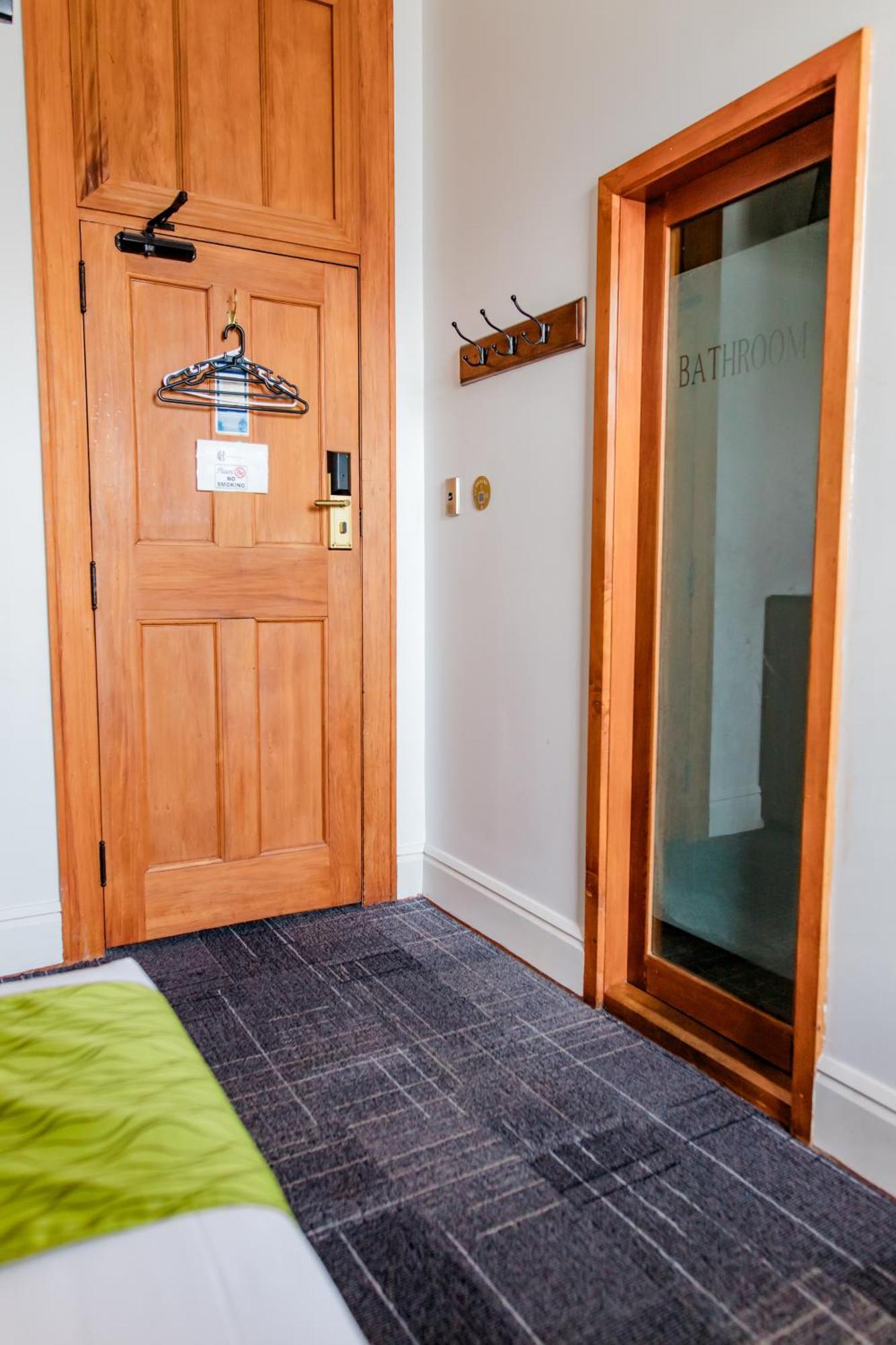 The Cambridge Hotel & Backpackers Wellington Eksteriør bilde